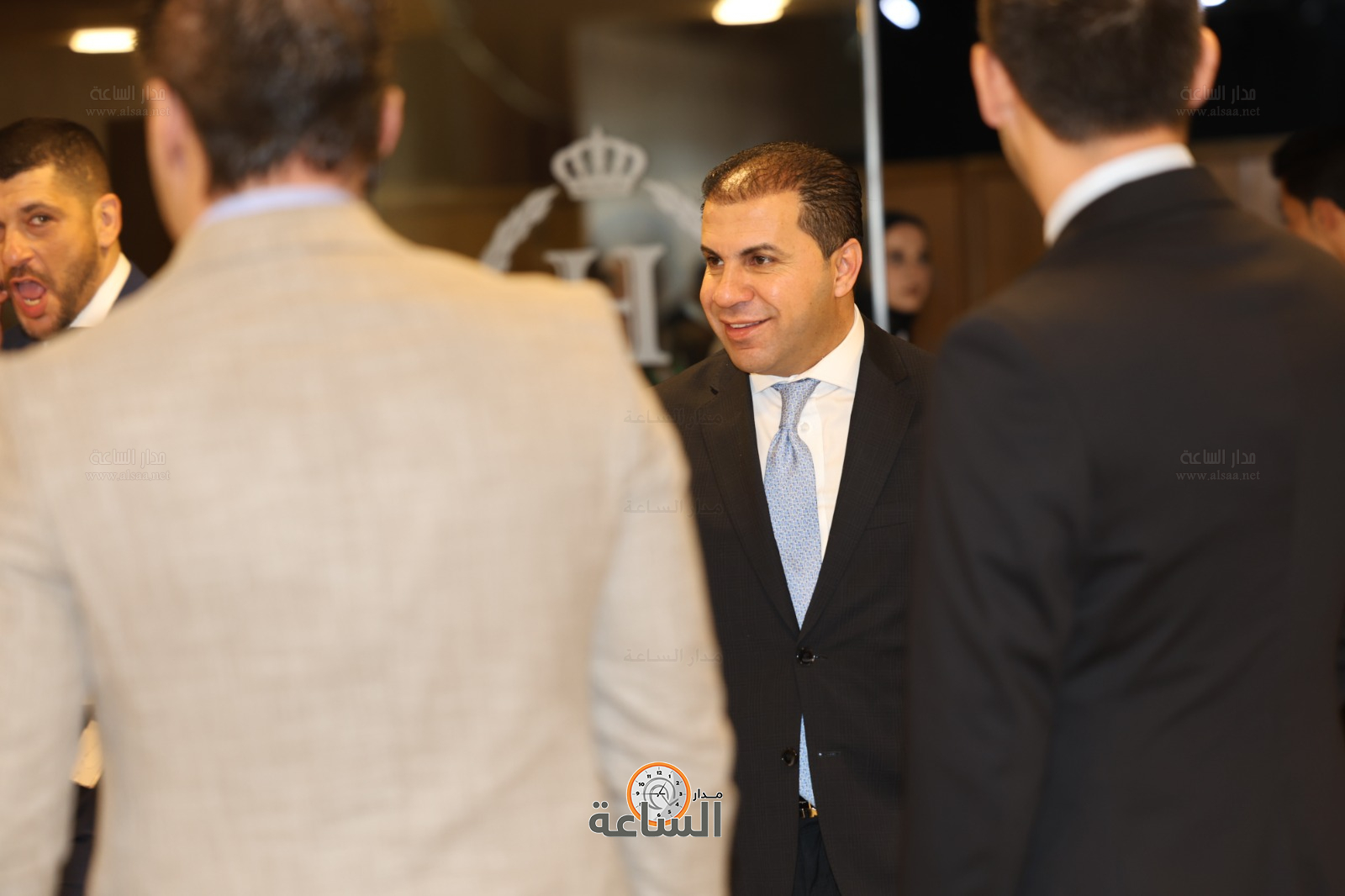 Madar Al-Saa Images 0.05882532568943388