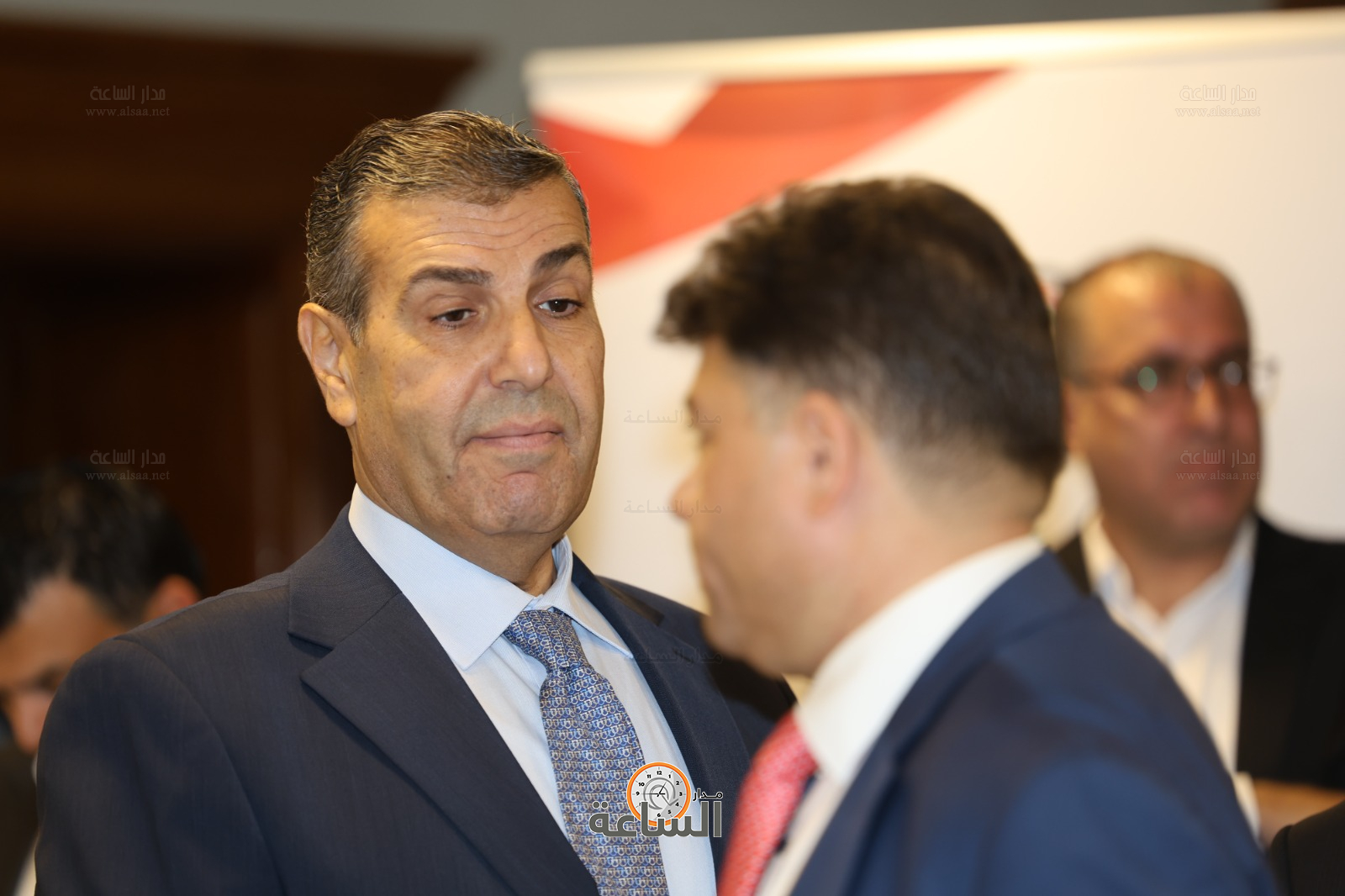 Madar Al-Saa Images 0.4538192699597543