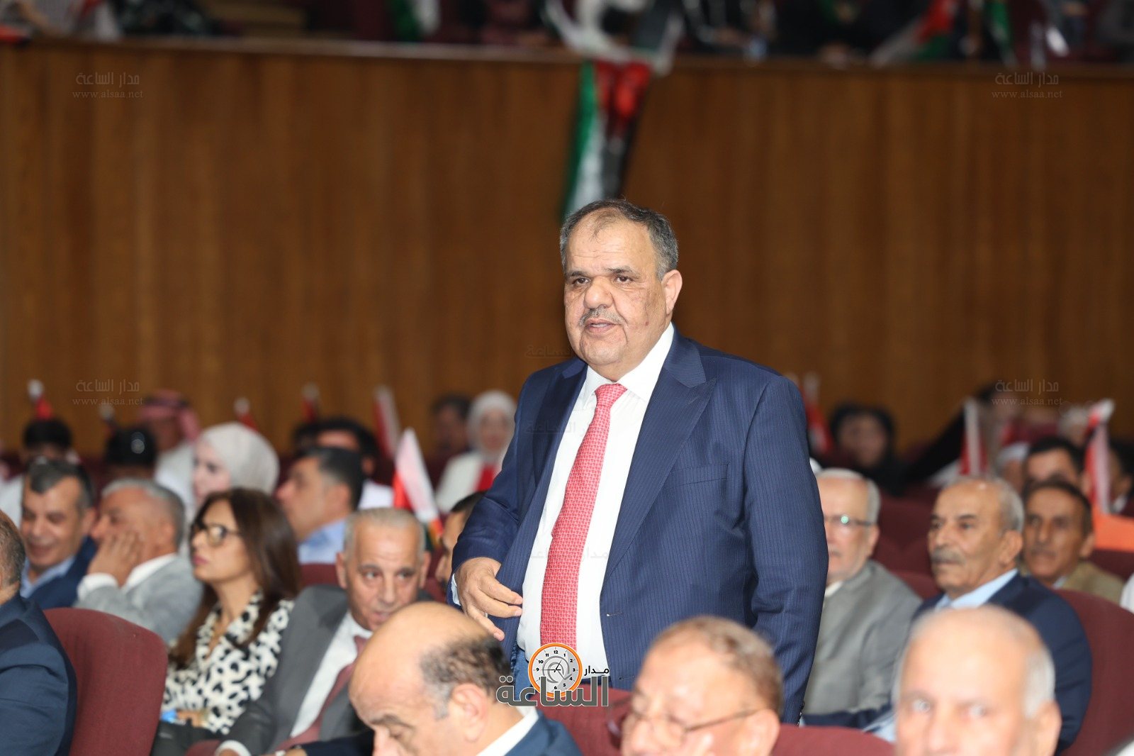 Madar Al-Saa Images 0.4748770436887043