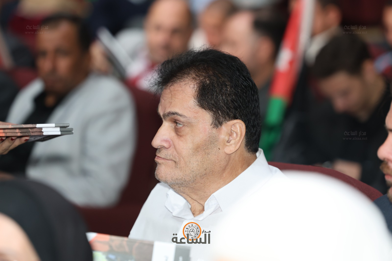 Madar Al-Saa Images 0.4653878143043496