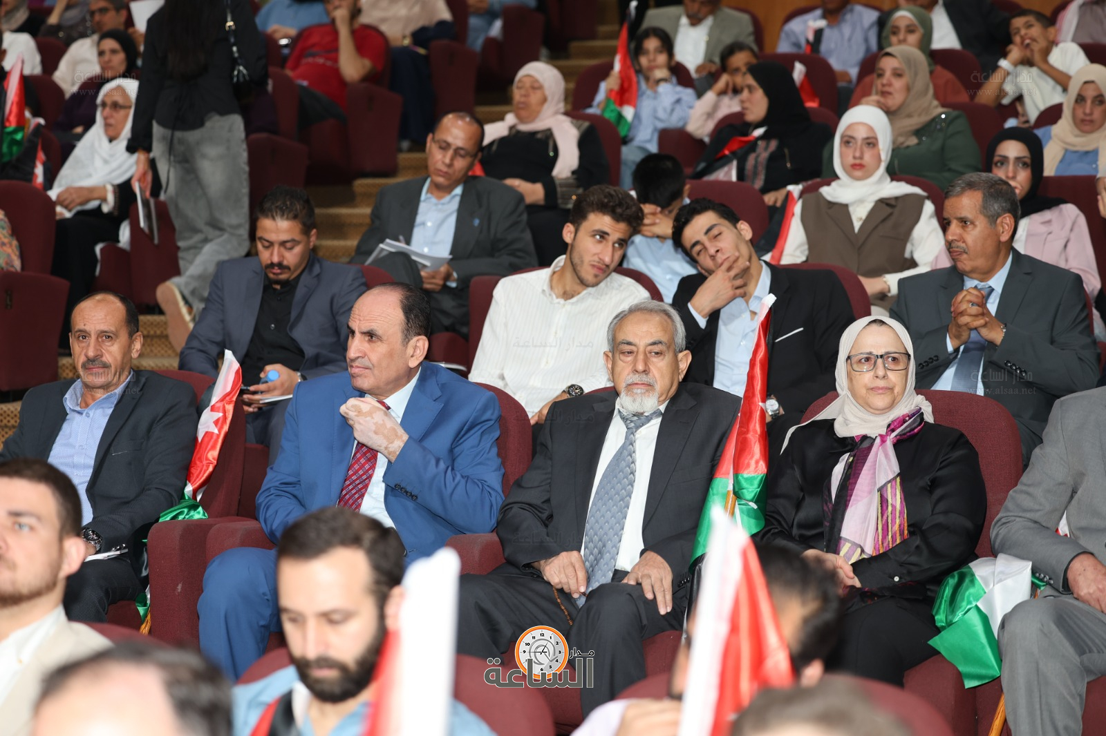 Madar Al-Saa Images 0.21410478125137522