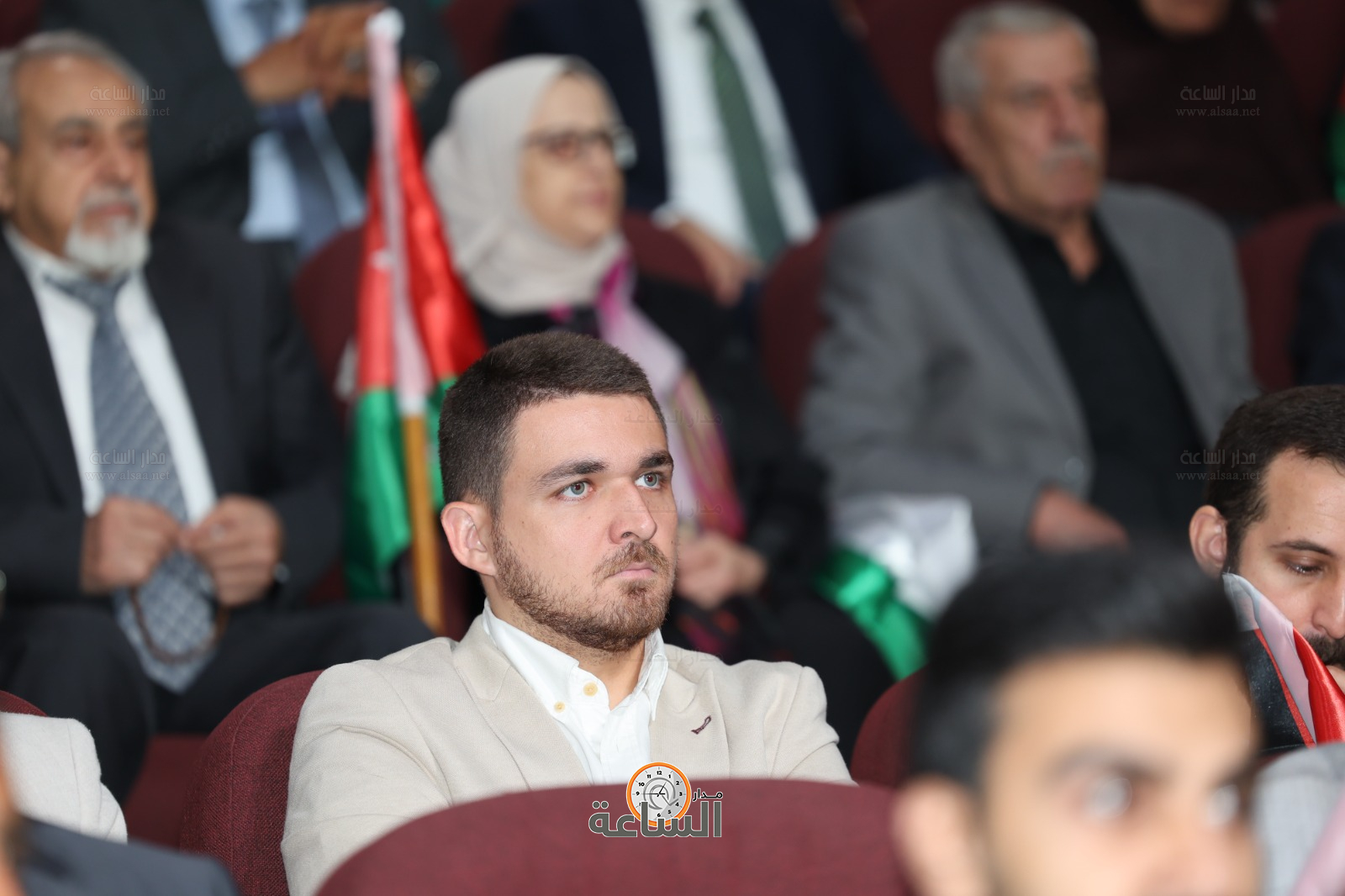 Madar Al-Saa Images 0.5277371318021254