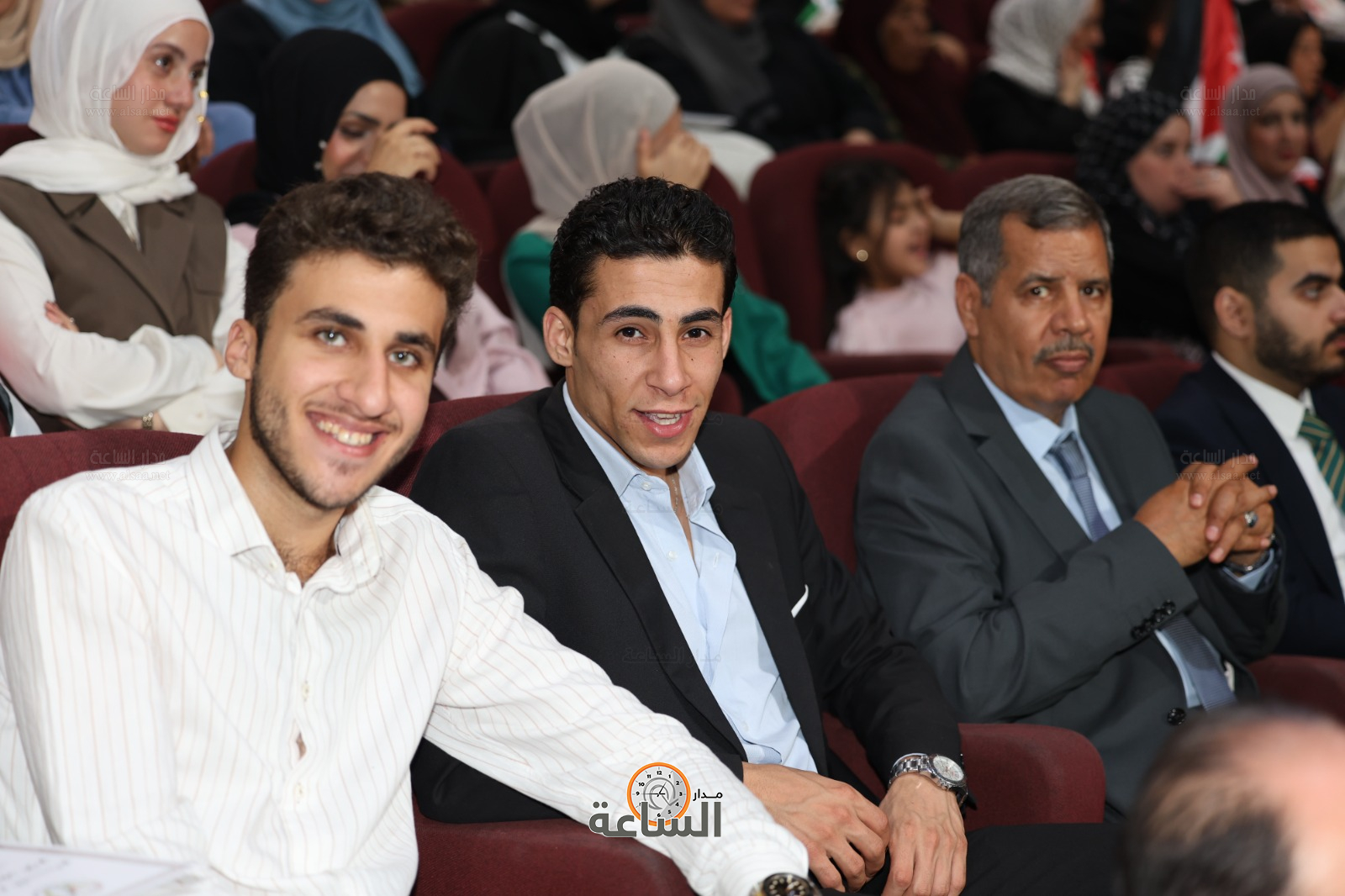 Madar Al-Saa Images 0.8853929464536449