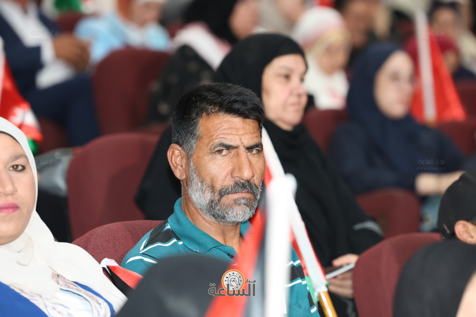 Madar Al-Saa Images 0.36742925594863474