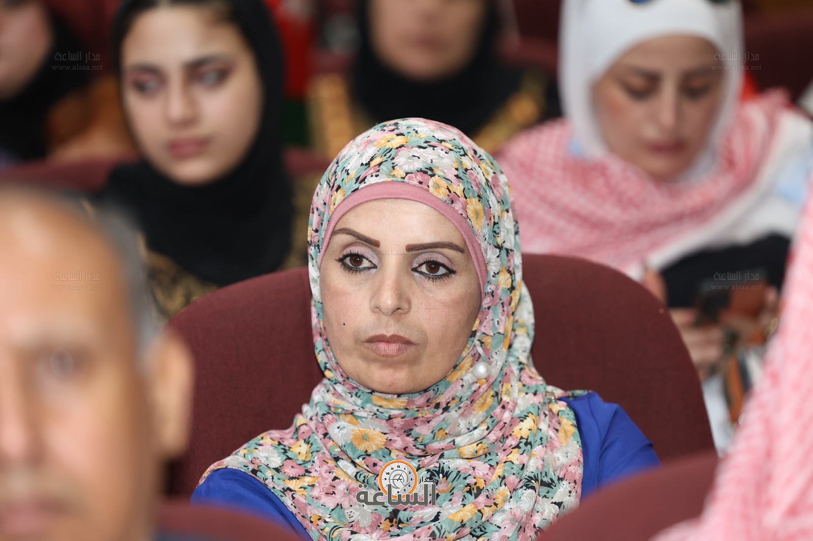 Madar Al-Saa Images 0.5693470018546514