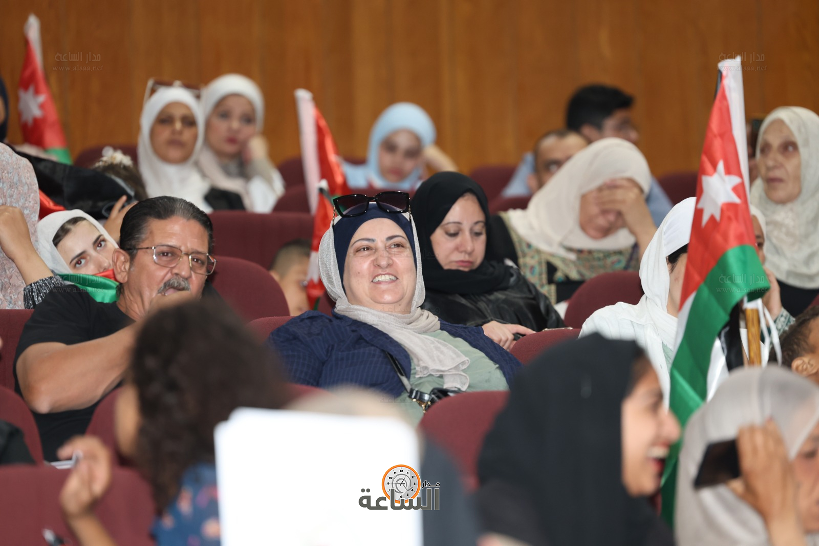 Madar Al-Saa Images 0.005011268049460393