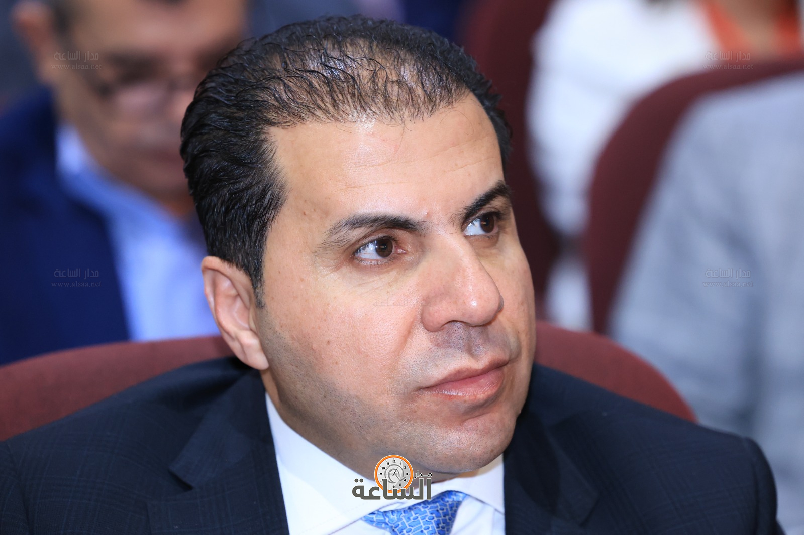 Madar Al-Saa Images 0.4045490367871175