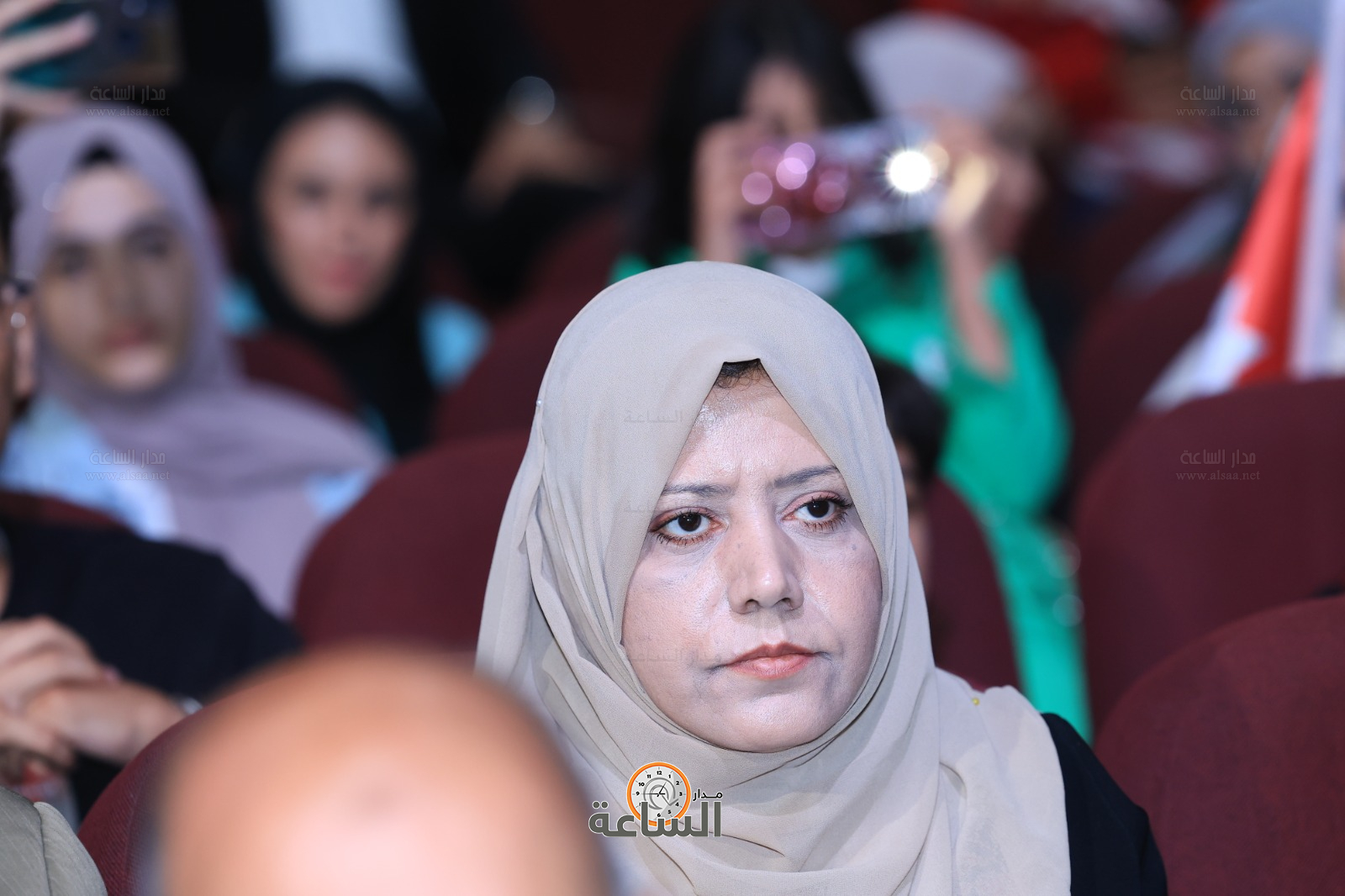 Madar Al-Saa Images 0.37502720123047006