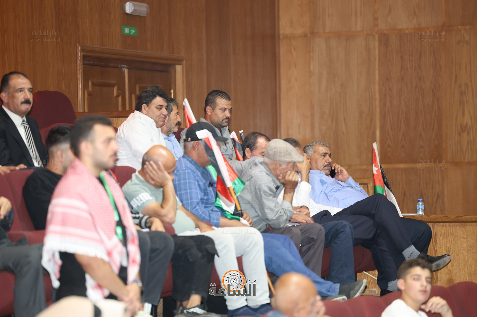 Madar Al-Saa Images 0.568619881261199