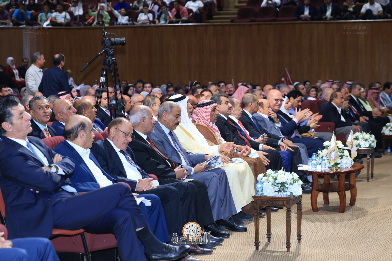 Madar Al-Saa Images 0.9005066936468482