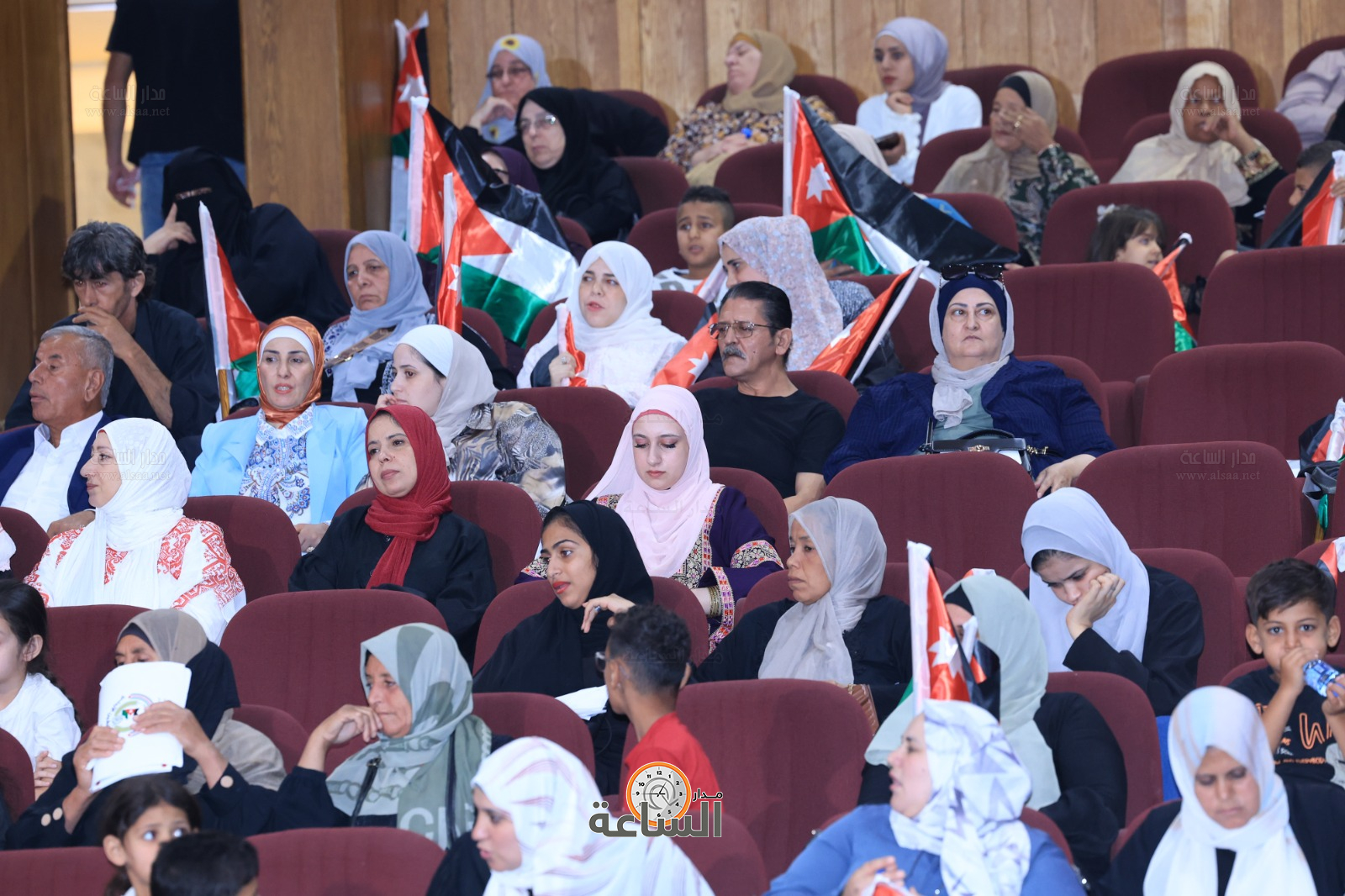 Madar Al-Saa Images 0.09241288333503639