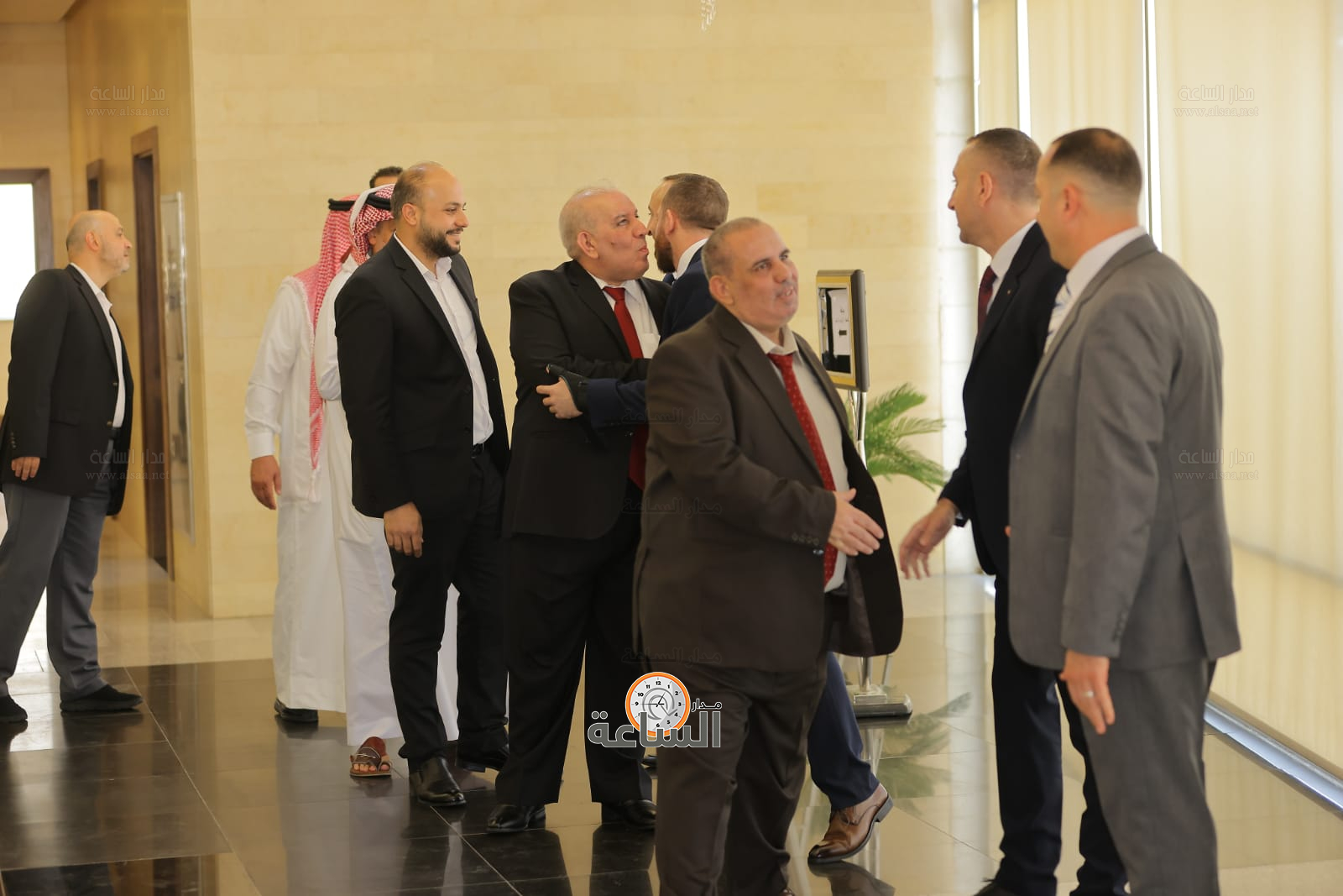 Madar Al-Saa Images 0.7043455967857192