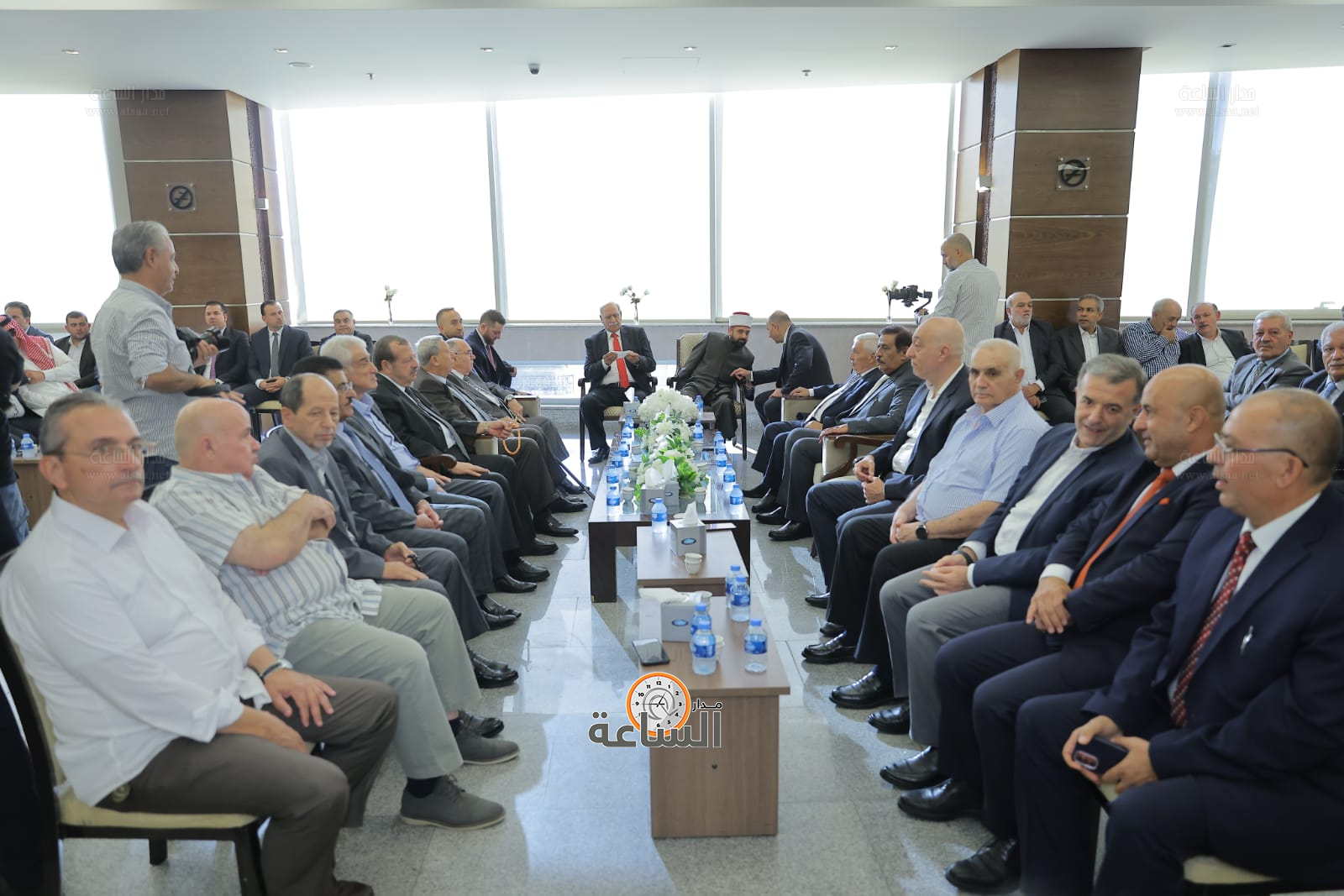 Madar Al-Saa Images 0.959424131088325