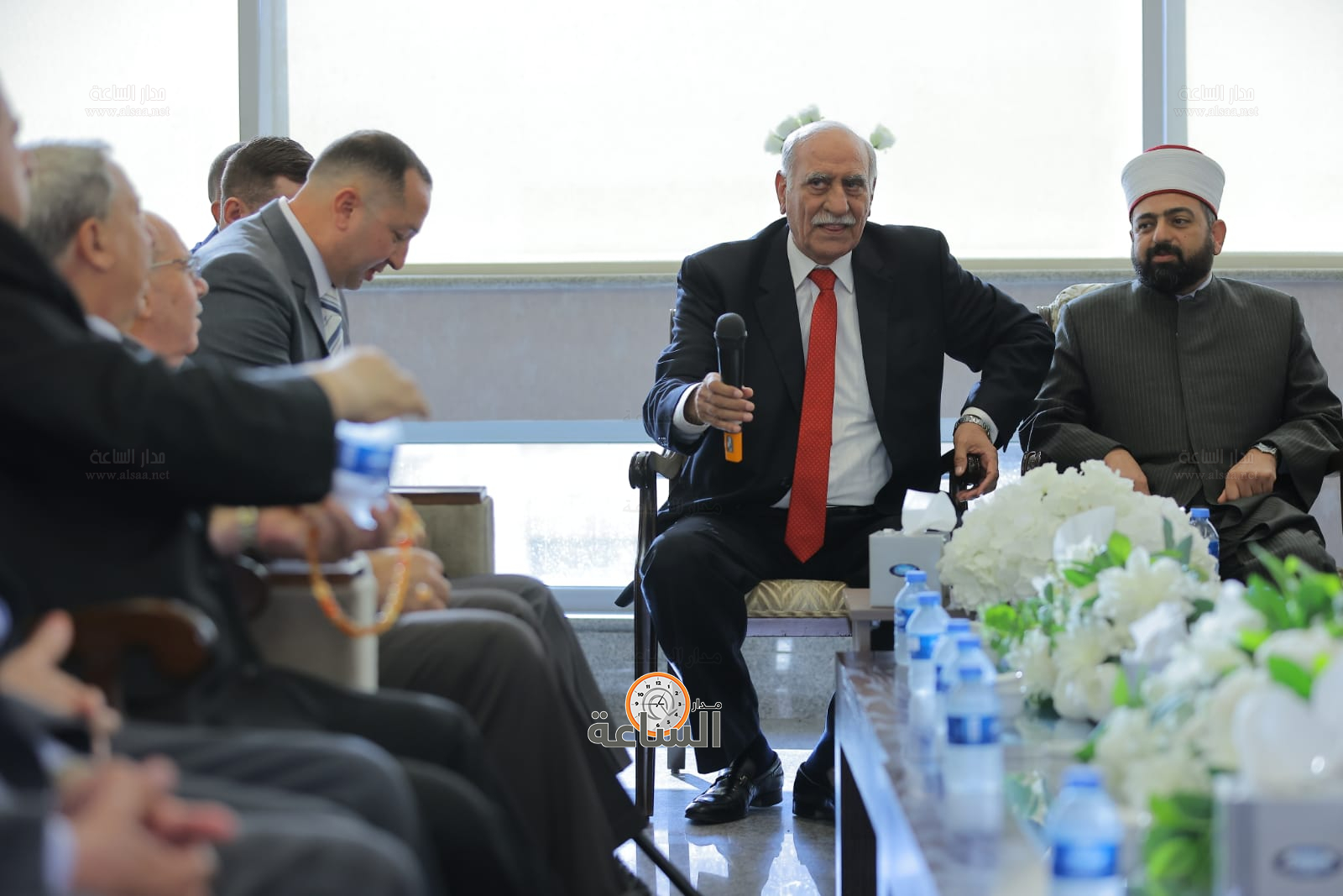 Madar Al-Saa Images 0.6446504843335064