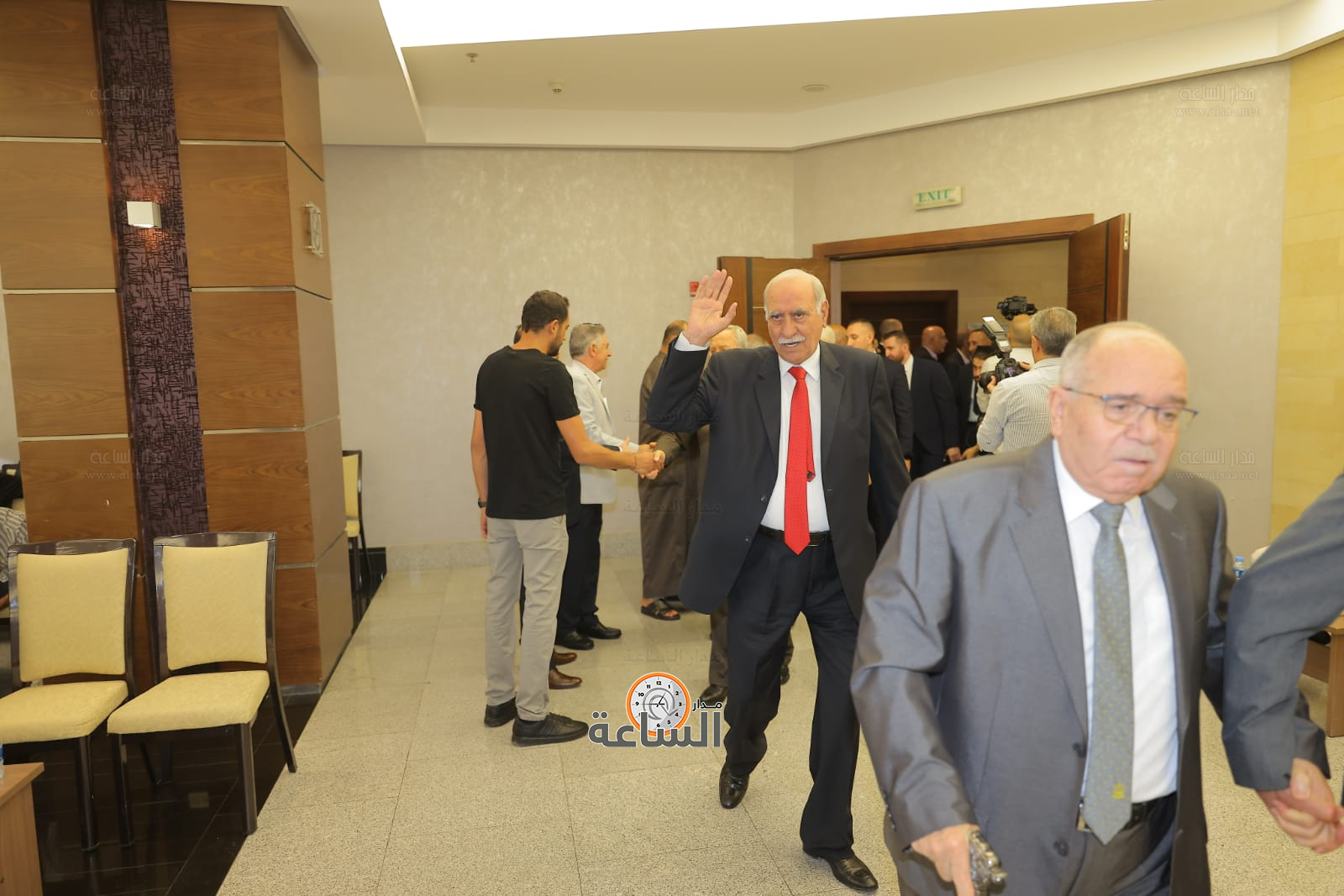 Madar Al-Saa Images 0.10431682610700133