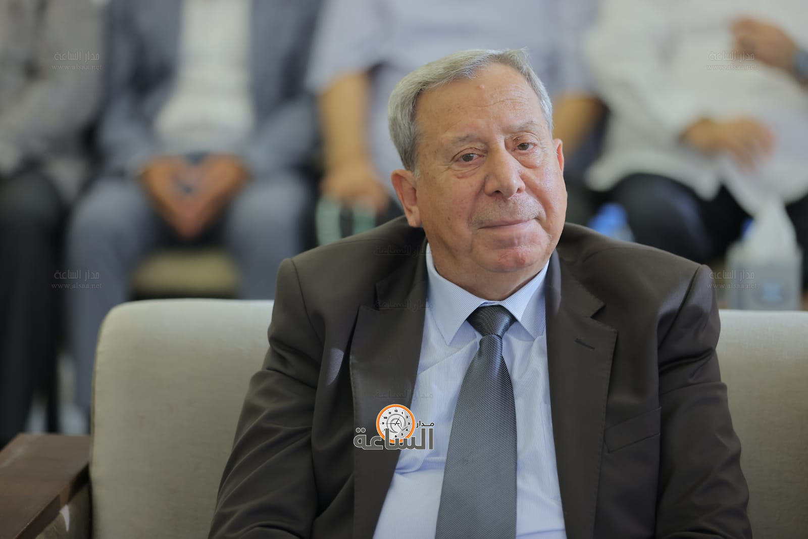 Madar Al-Saa Images 0.031457559453335615