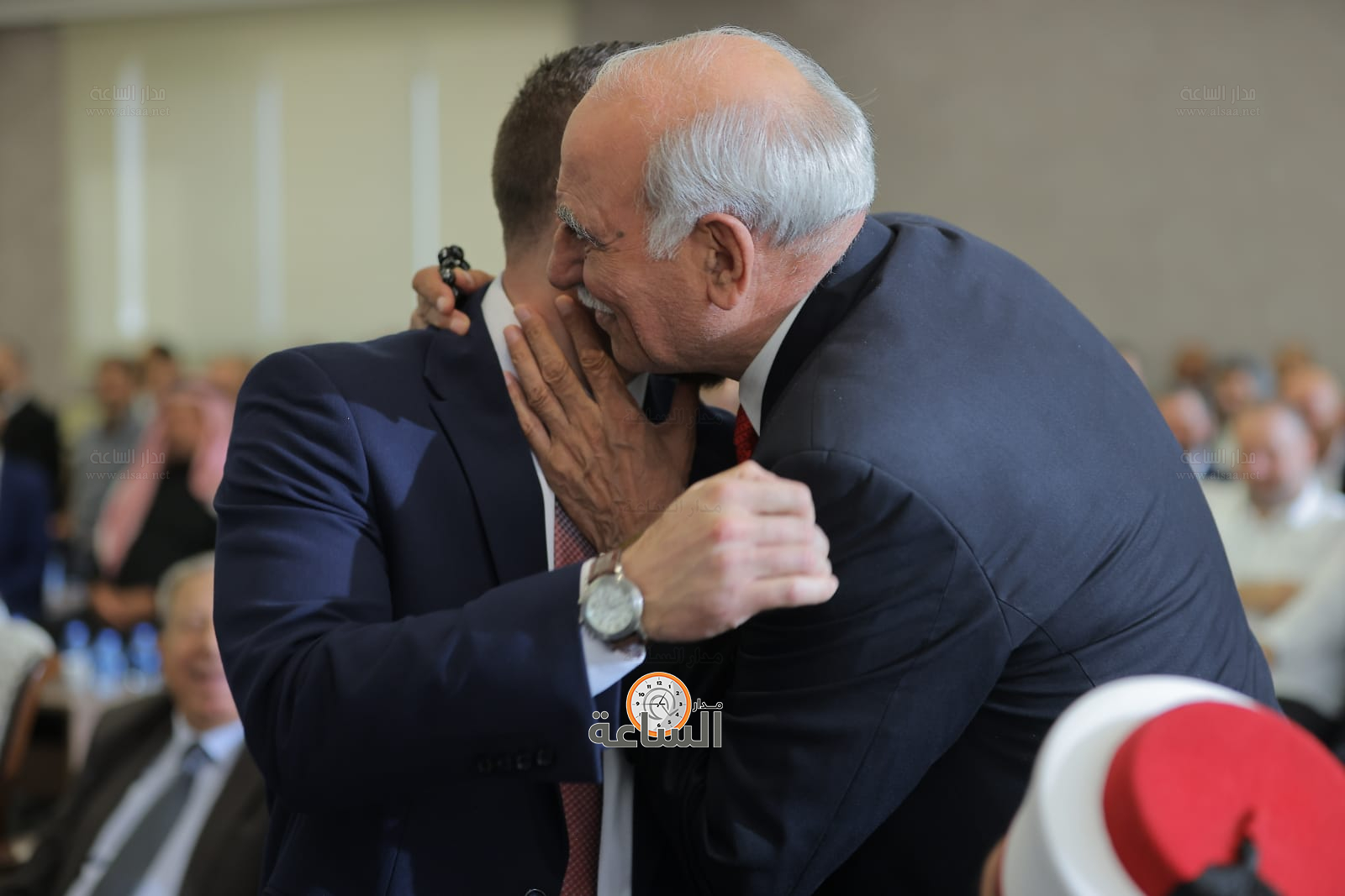 Madar Al-Saa Images 0.40518779464851895