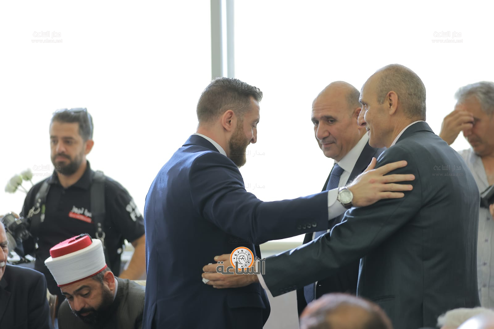 Madar Al-Saa Images 0.4267747723652858