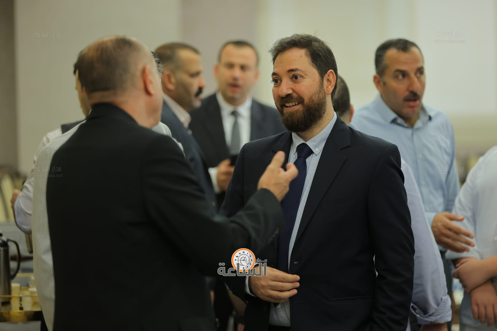 Madar Al-Saa Images 0.5659340224093891