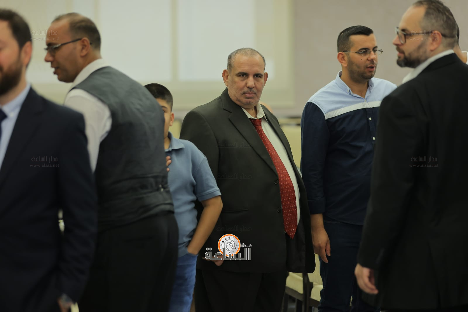 Madar Al-Saa Images 0.15481744785884632