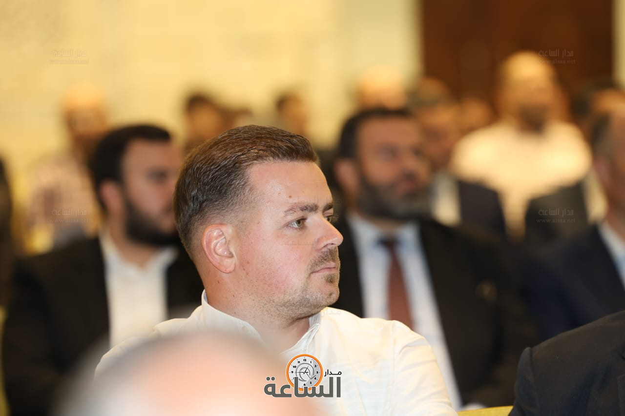 Madar Al-Saa Images 0.4258704249883366