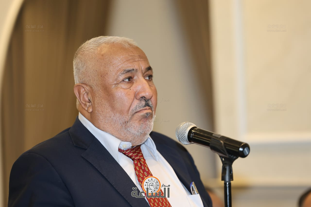 Madar Al-Saa Images 0.9979267229870612