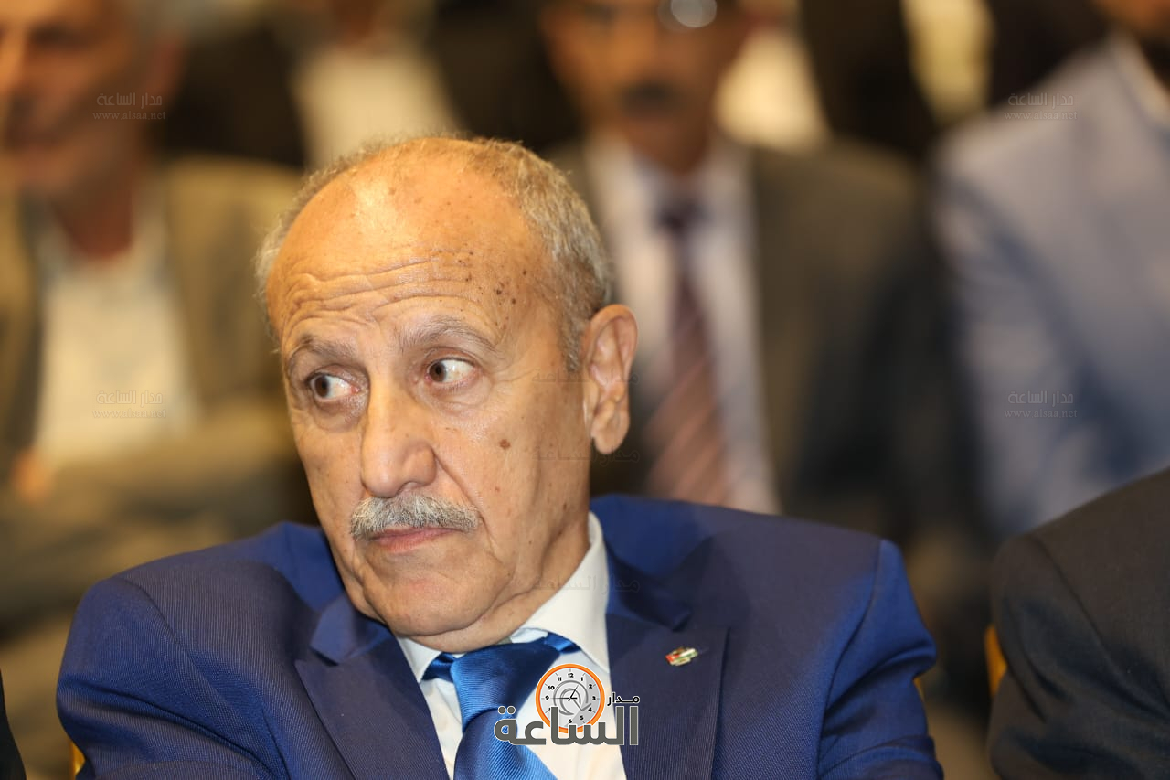 Madar Al-Saa Images 0.12945585553734196