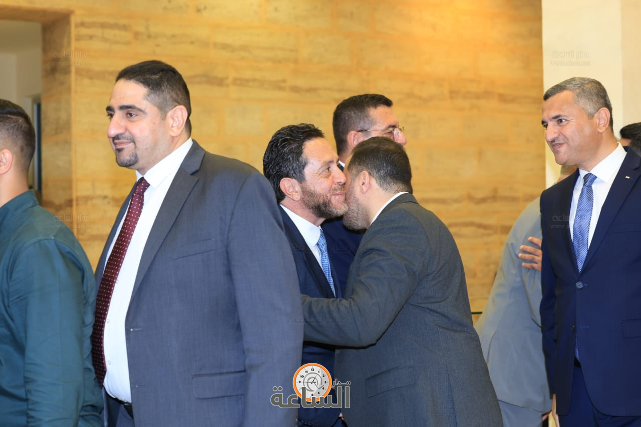 Madar Al-Saa Images 0.2837868714576771