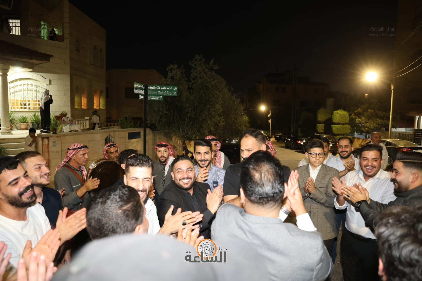 Madar Al-Saa Images 0.3477236471004622