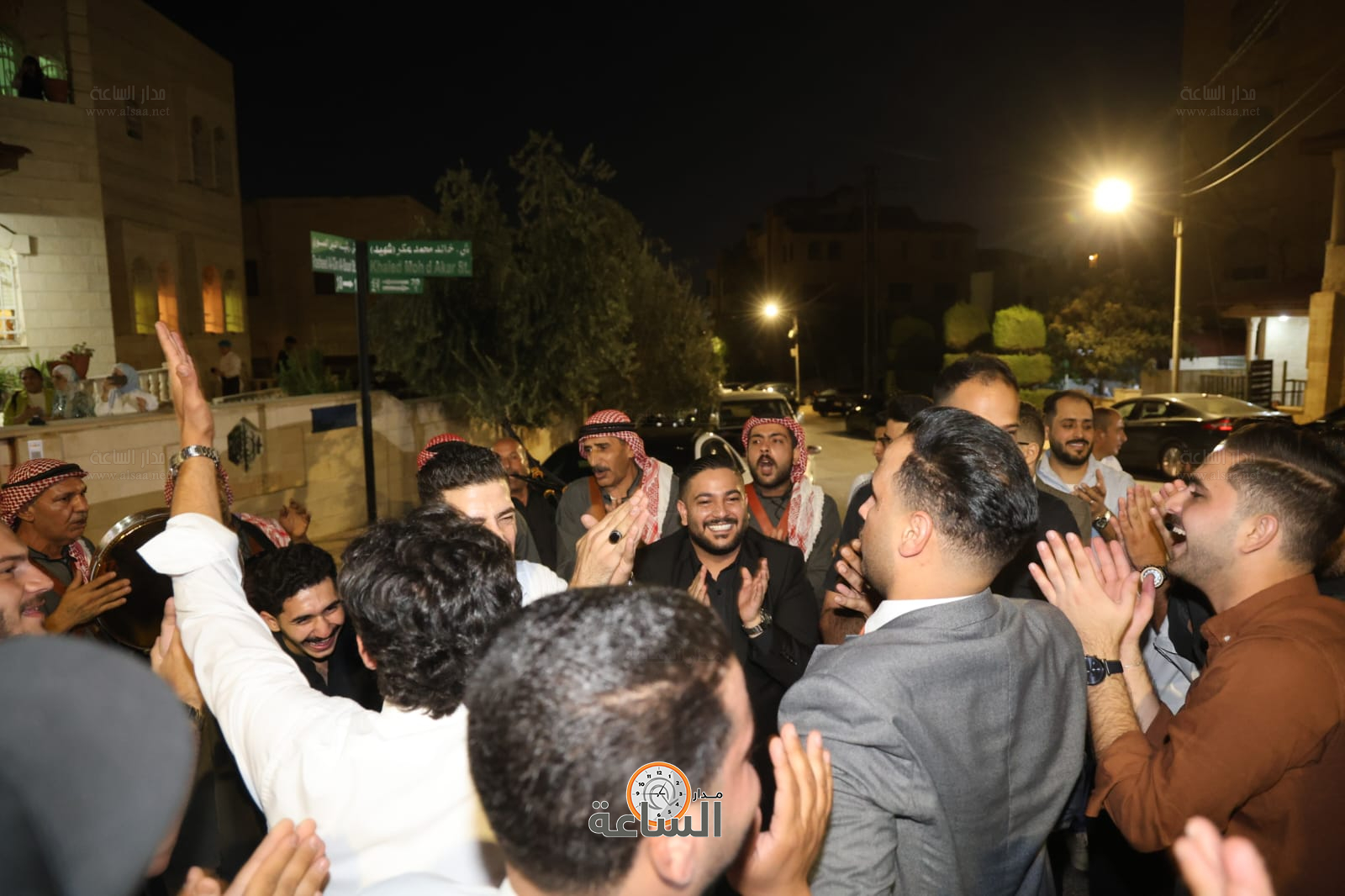 Madar Al-Saa Images 0.24234287519165276