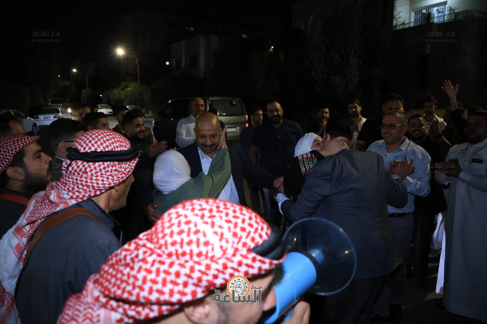 Madar Al-Saa Images 0.5620967057348839