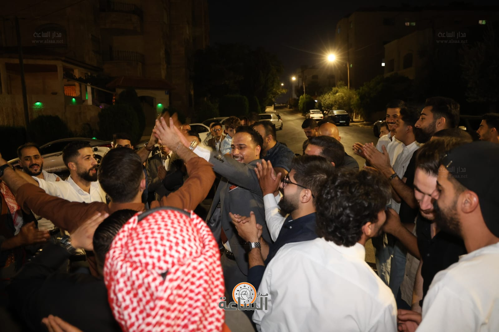 Madar Al-Saa Images 0.2037132799122333