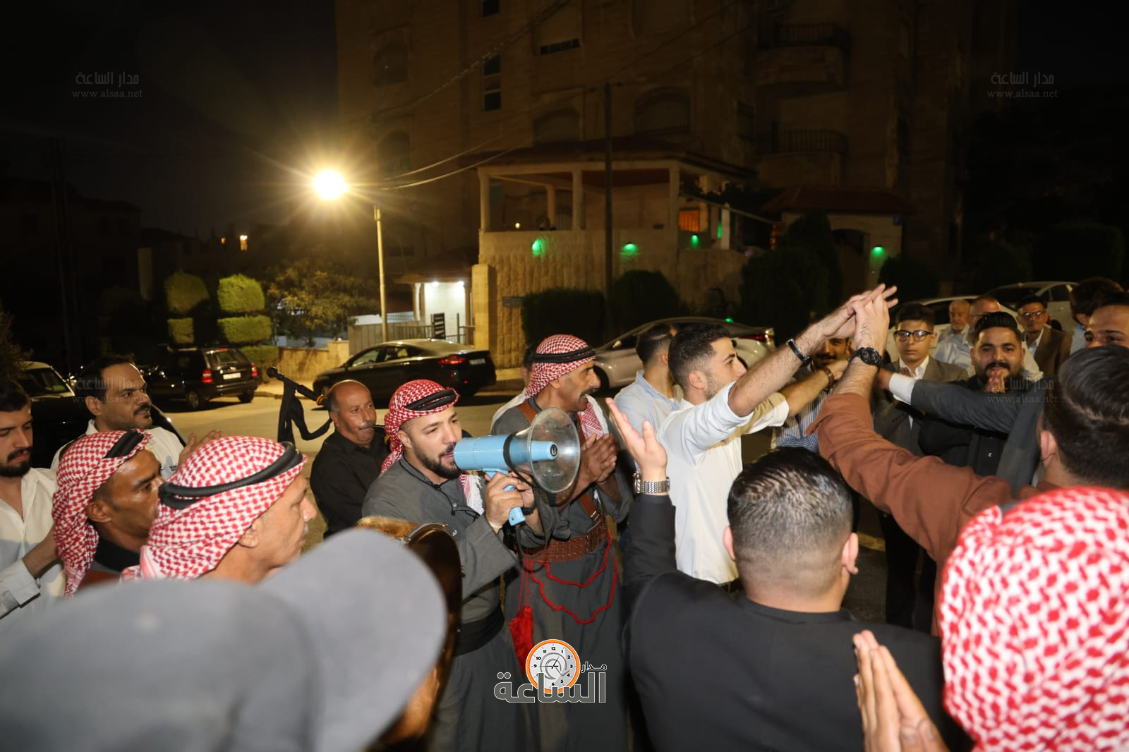 Madar Al-Saa Images 0.8757999976058187