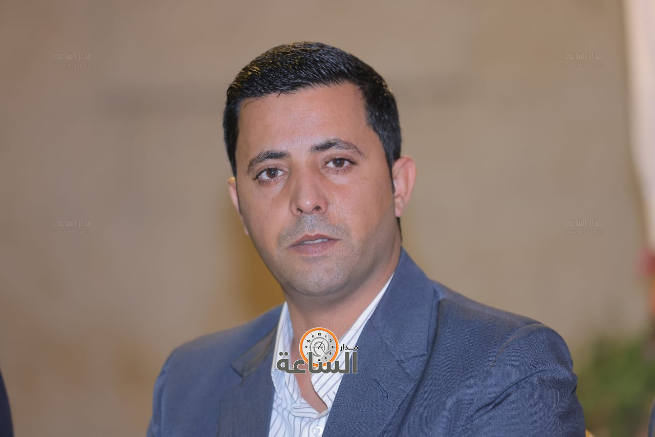 Madar Al-Saa Images 0.4126677376297959