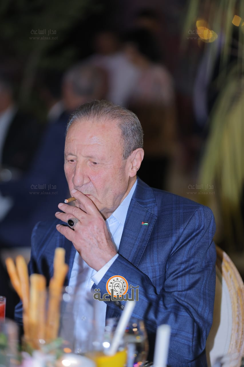 Madar Al-Saa Images 0.8492815871891737