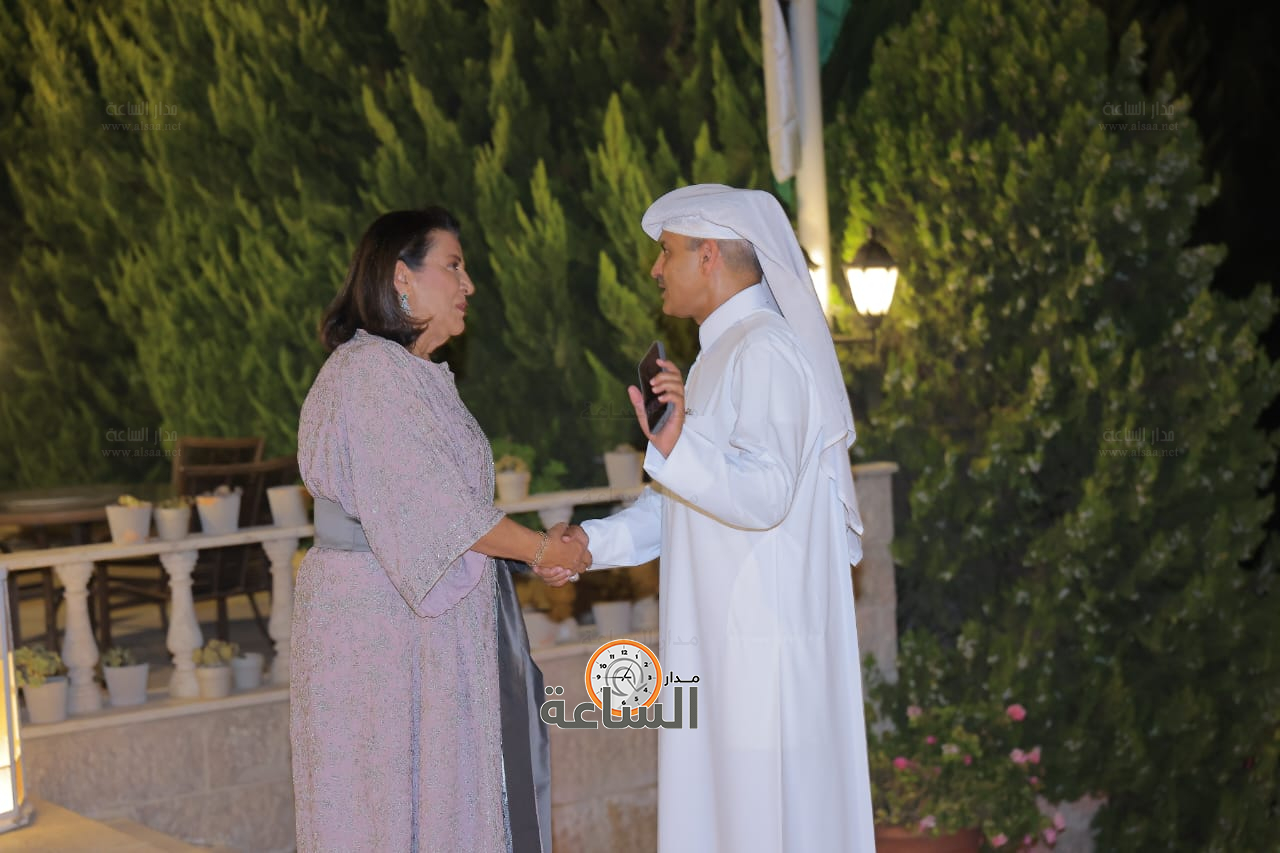 Madar Al-Saa Images 0.6766301191988657