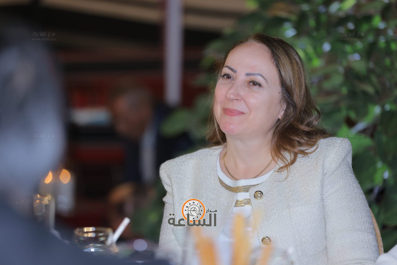 Madar Al-Saa Images 0.67089439936958