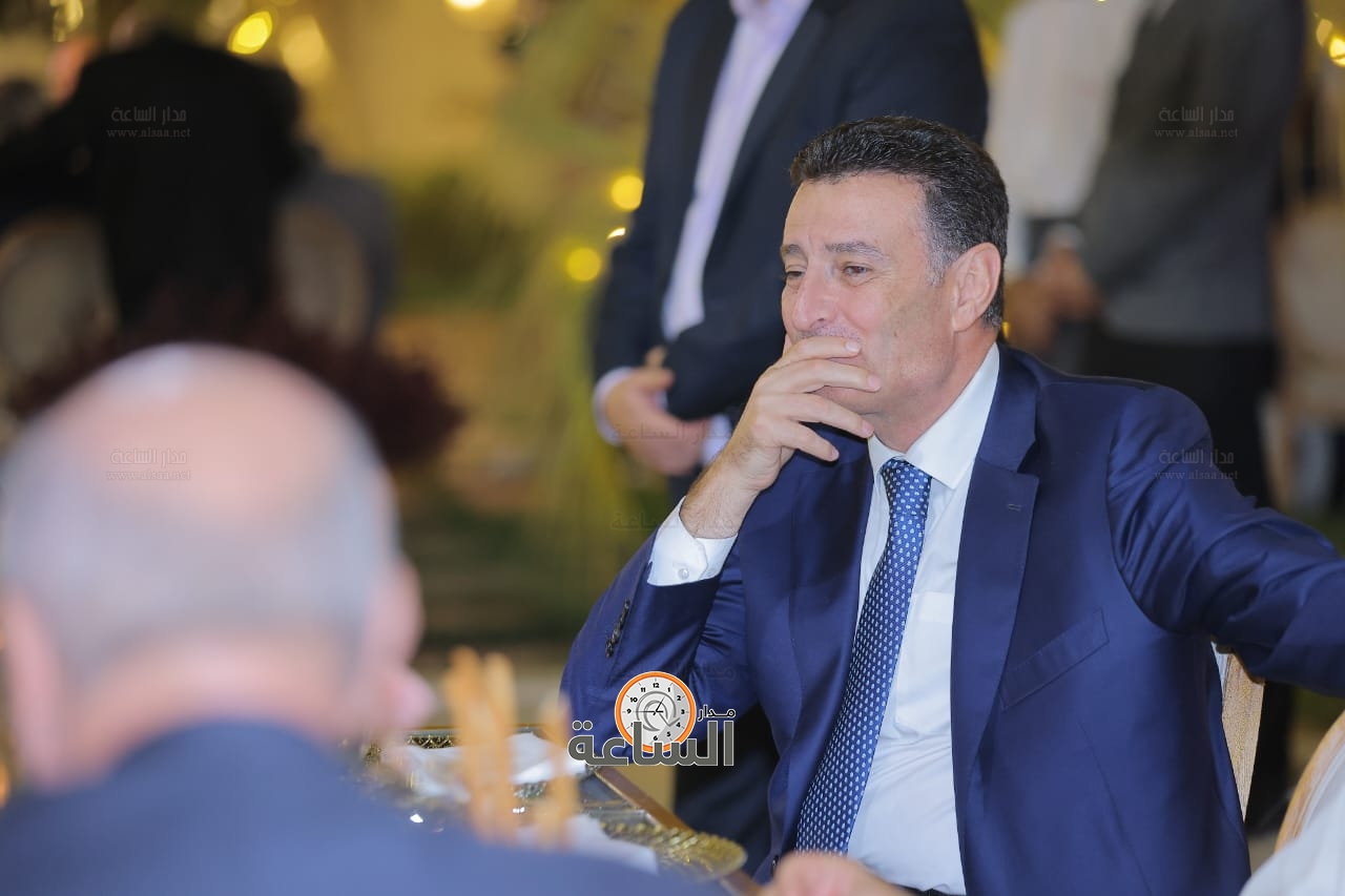 Madar Al-Saa Images 0.17716286004016157