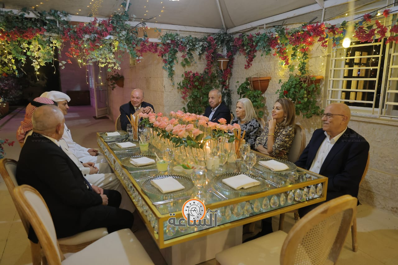 Madar Al-Saa Images 0.5721392874714645