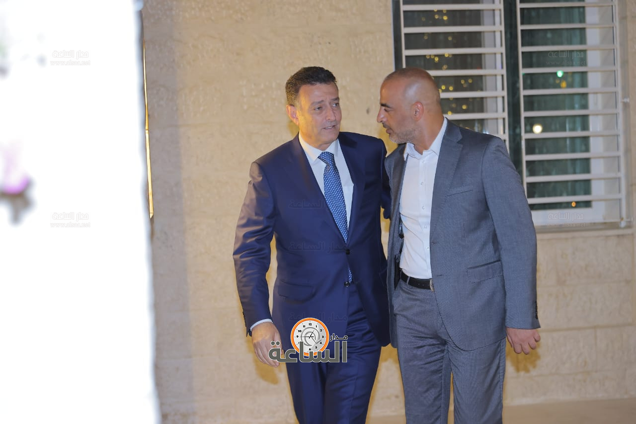 Madar Al-Saa Images 0.9068792380697477