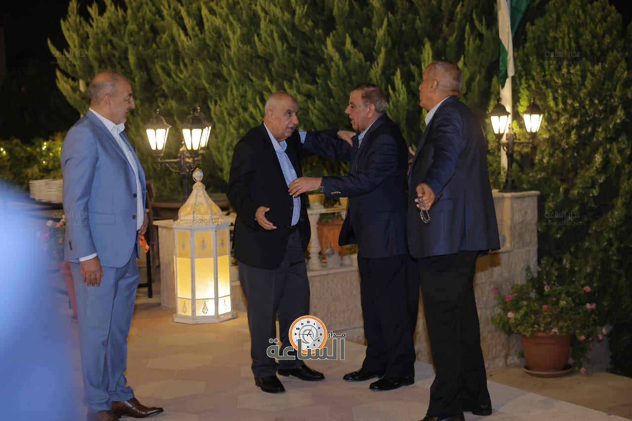 Madar Al-Saa Images 0.005457406540018805