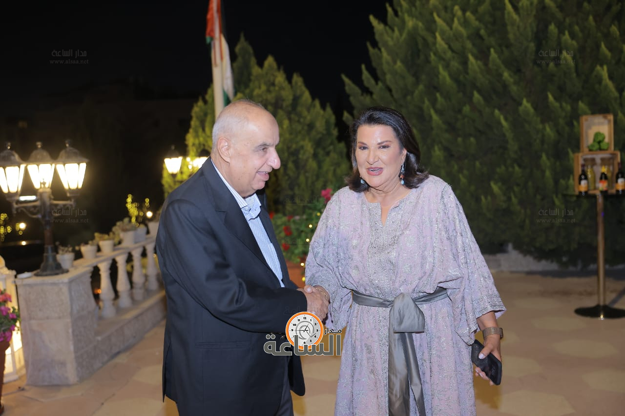 Madar Al-Saa Images 0.6248611355778886