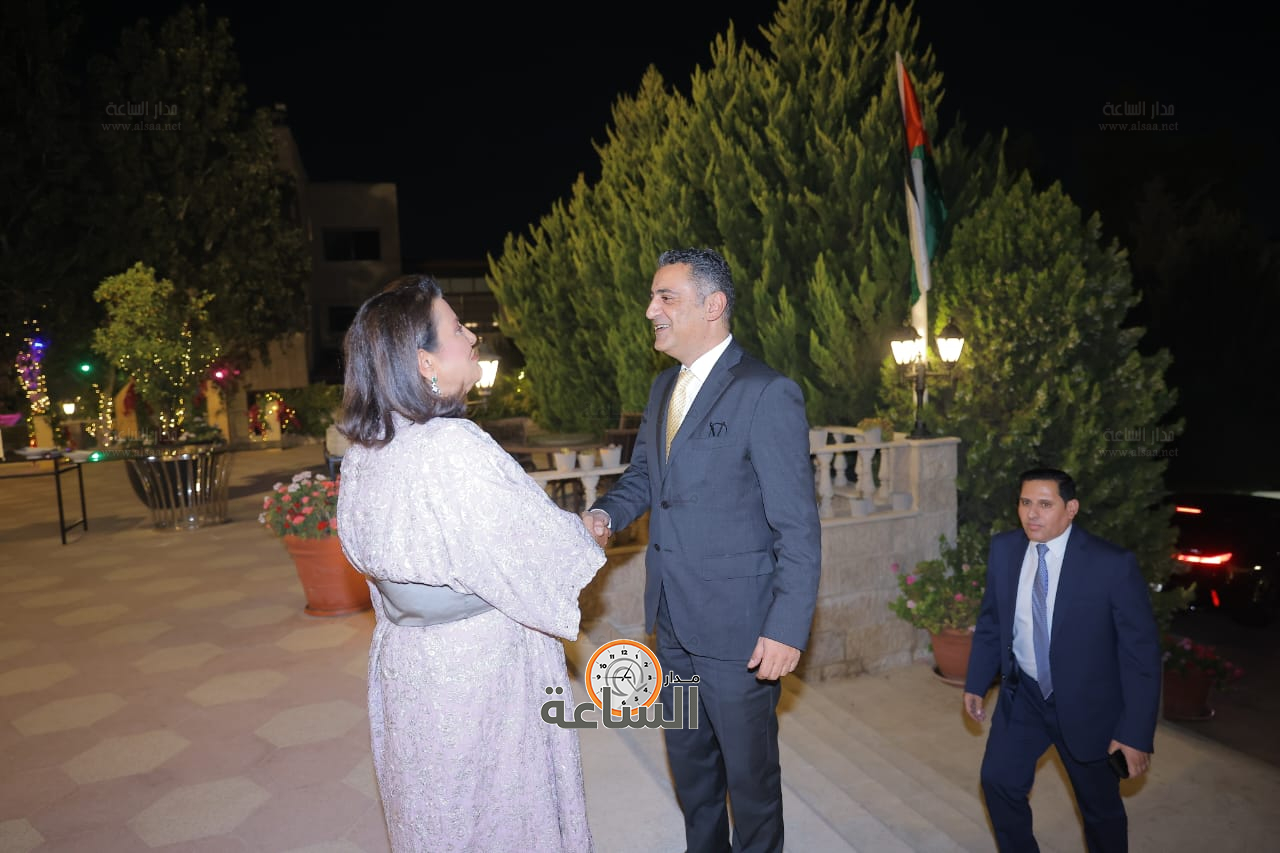 Madar Al-Saa Images 0.3260411930435809