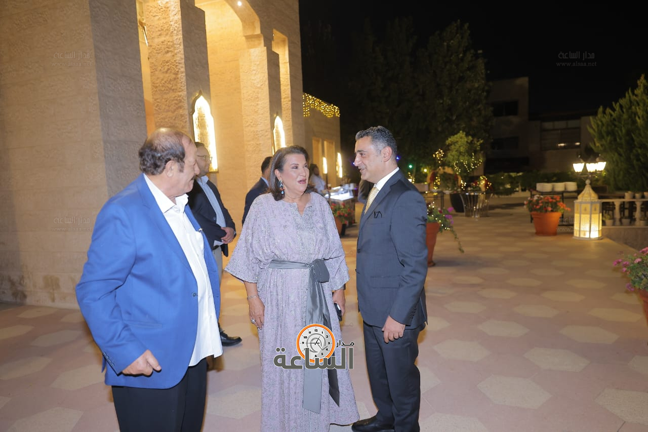 Madar Al-Saa Images 0.6914165634849468