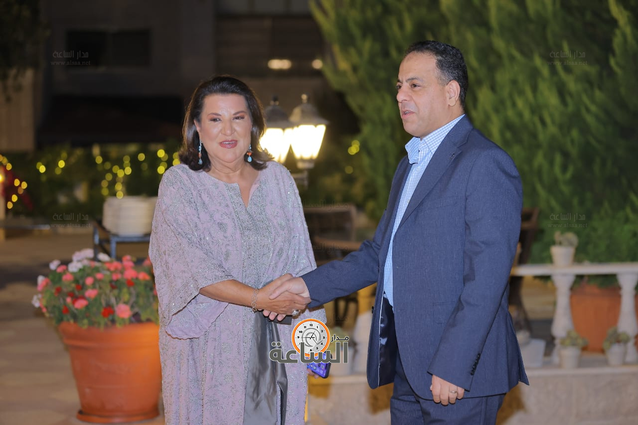 Madar Al-Saa Images 0.44059139390372537