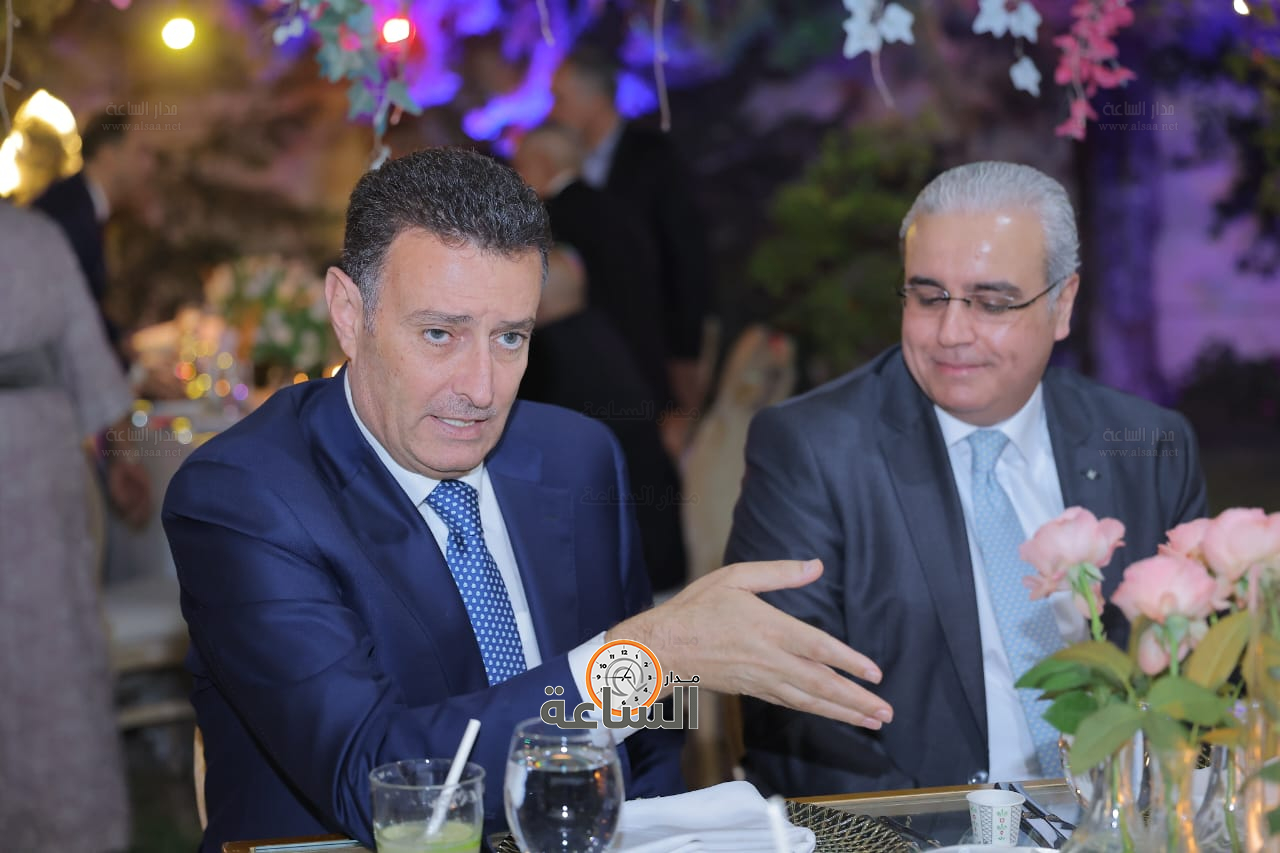 Madar Al-Saa Images 0.7597187644224991