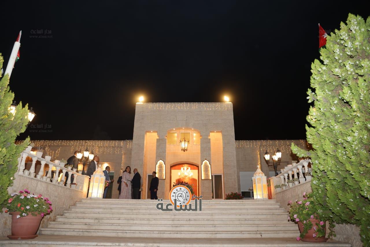 Madar Al-Saa Images 0.36807047089588707