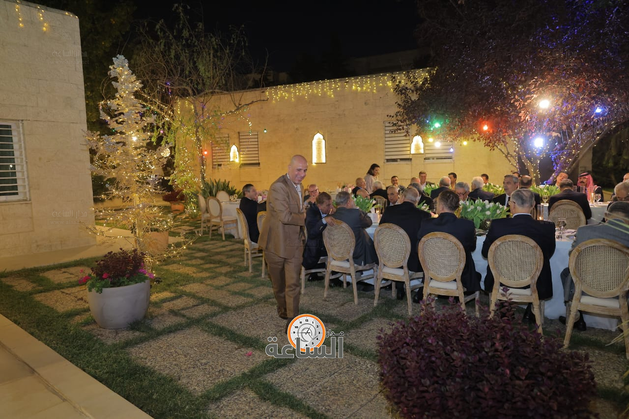 Madar Al-Saa Images 0.2825262388519372