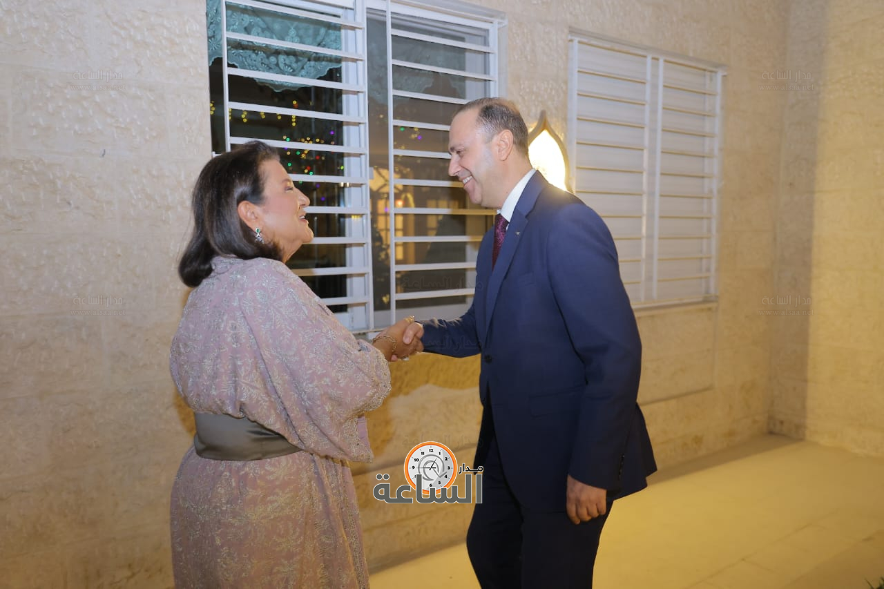 Madar Al-Saa Images 0.5699967766870835