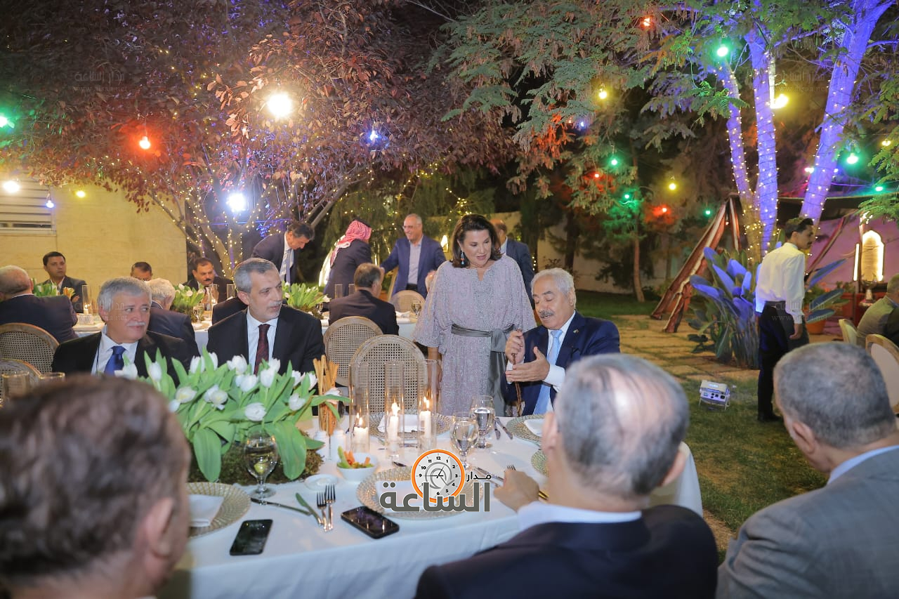 Madar Al-Saa Images 0.6152077023986072